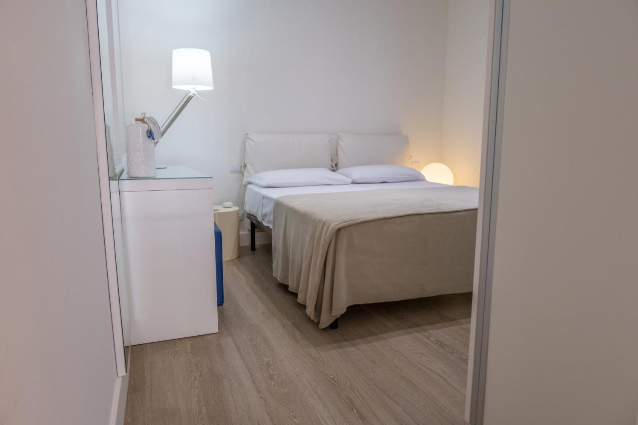Teatro Apartments Mondello Palermo Ngoại thất bức ảnh