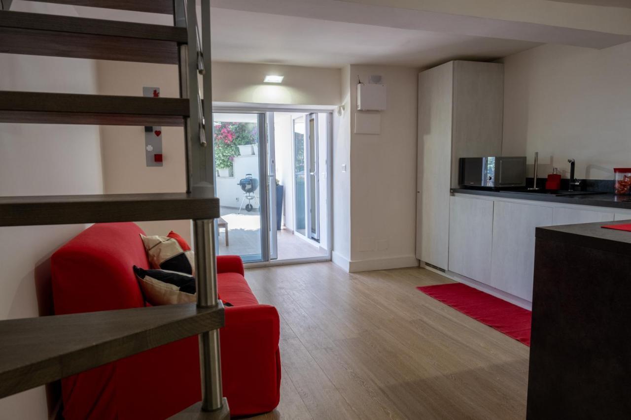 Teatro Apartments Mondello Palermo Ngoại thất bức ảnh